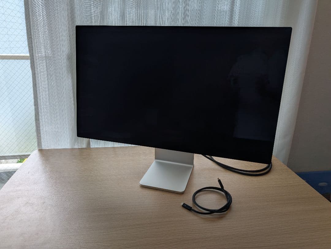 美品 apple Studio Display 標準ガラス 傾きと高さ　調整