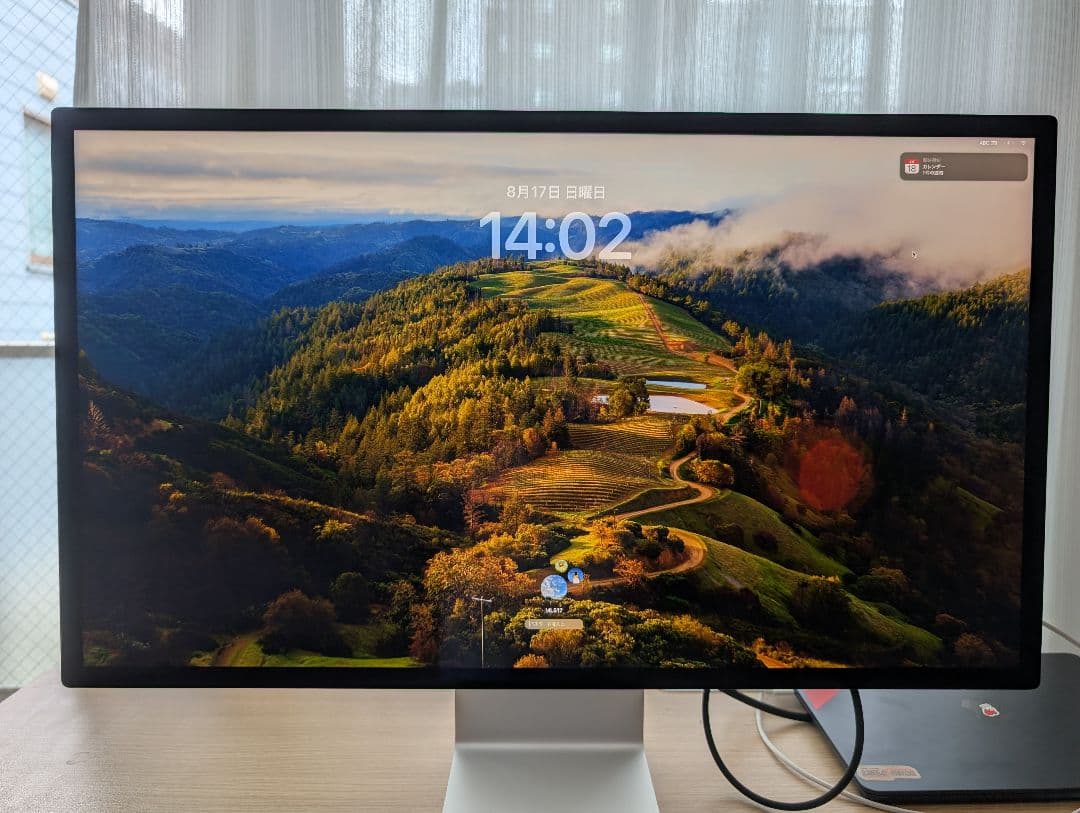 美品 apple Studio Display 標準ガラス 傾きと高さ　調整