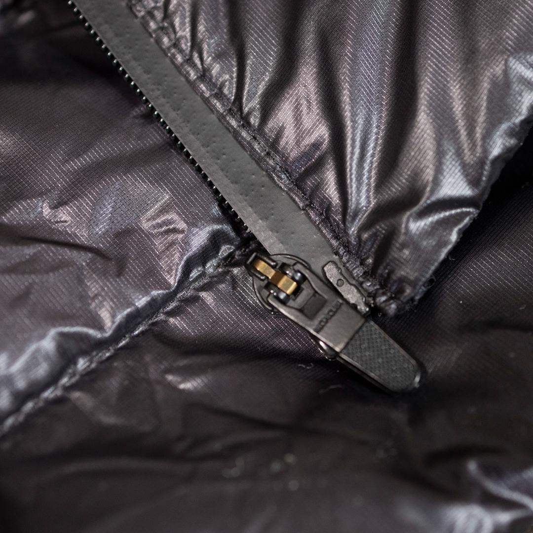 MONCLER モンクレール ブラック ダウンベスト サイズ2 国内正規品