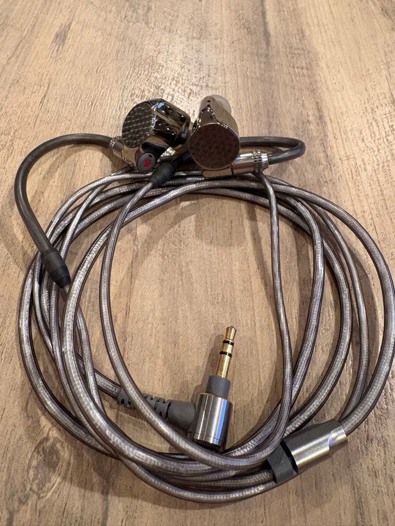 【美品】SONY IER-Z1R イヤホン ソニー