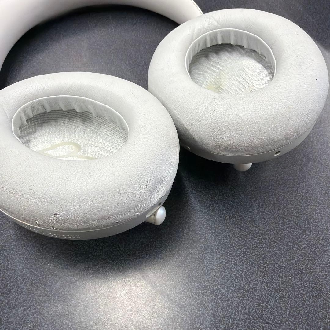 【ほぼ新品】Bose NOISE CANCELLING ヘッドホン700