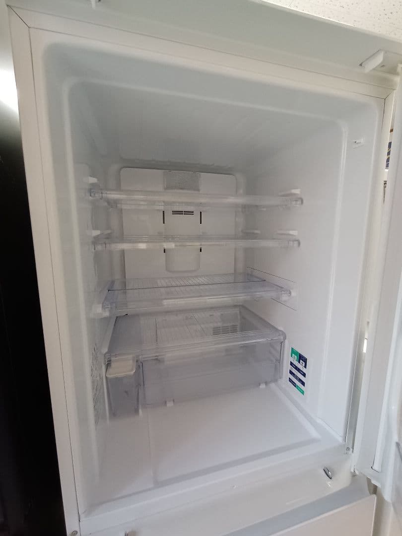 糸の切れた凧 様【超美品】ホワイト冷蔵庫 2022年式　自動製氷機能つき