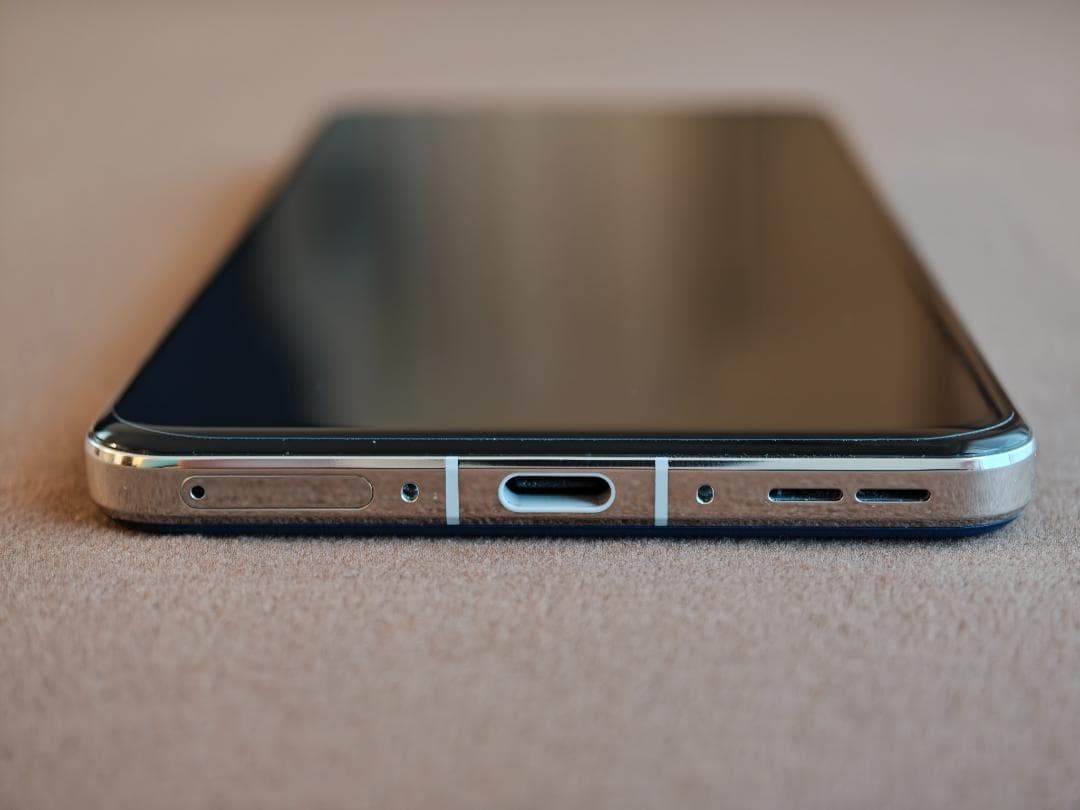 【グローバル版】OnePlus 13 16GB/512GB ブルー