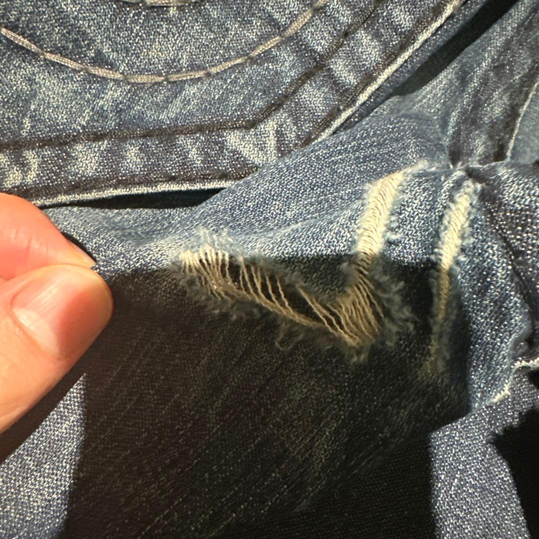 TRUE RELIGION BILLY SUPER T ダメージデニム