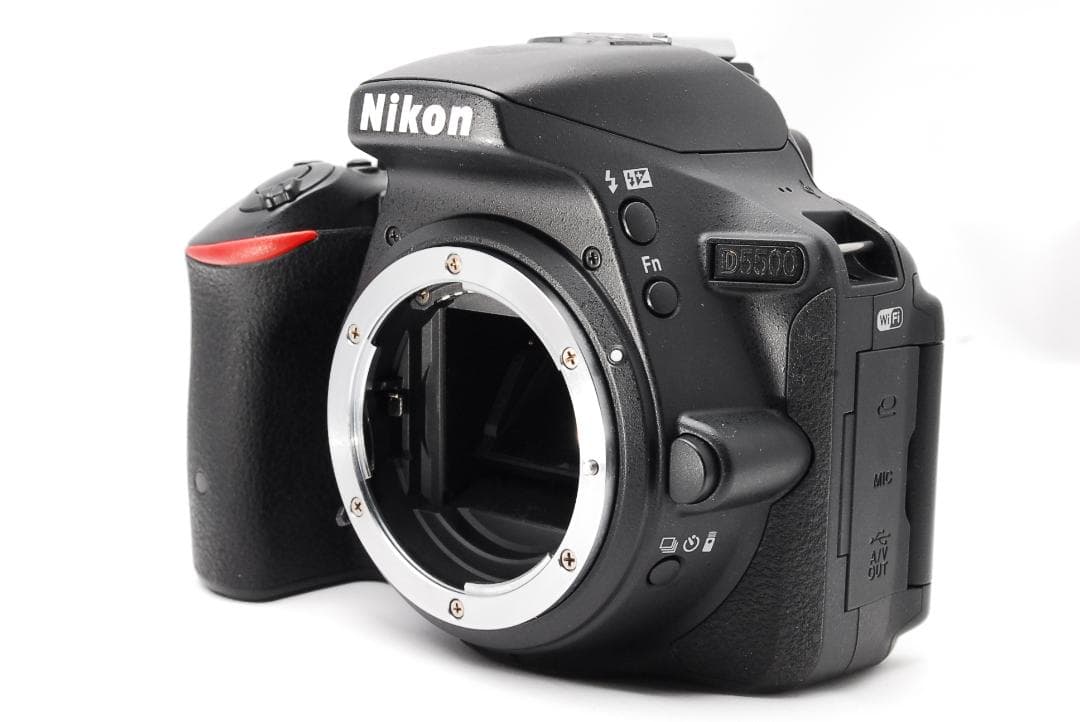 ♥ Nikon D5500 ♥デジタル一眼レフセット ニコン Wi-Fi搭載
