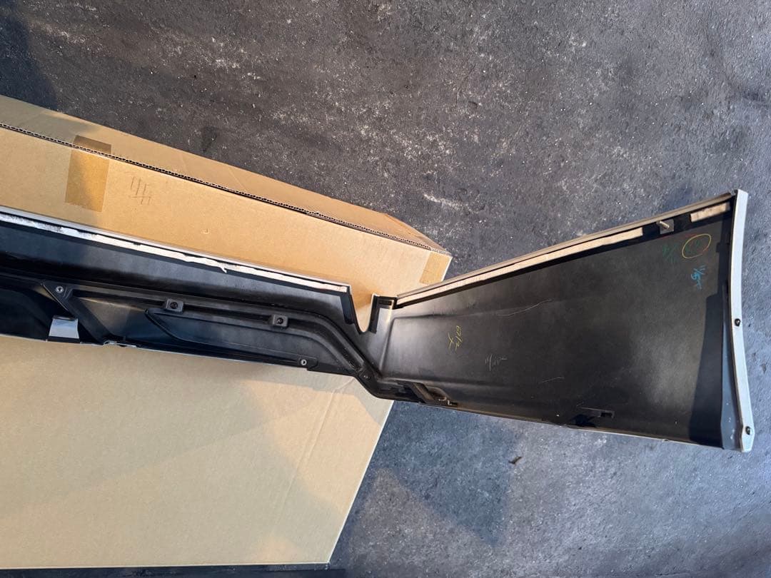 40アルファード　モデリスタ　リヤスカート