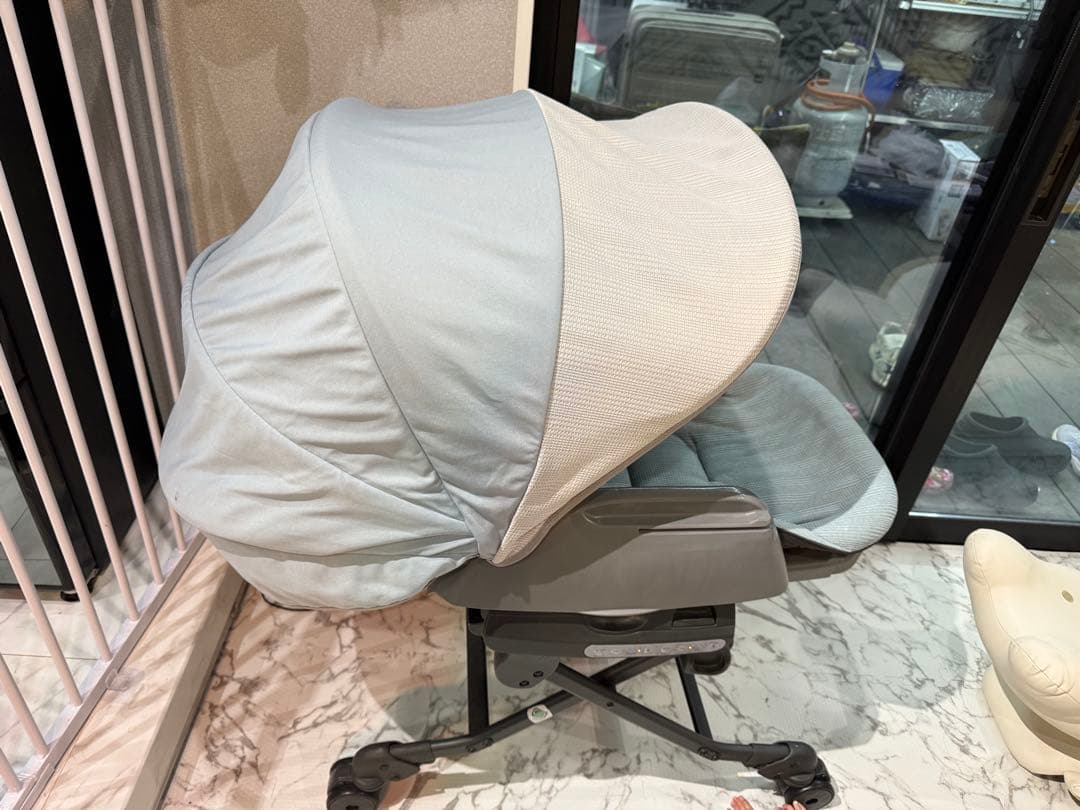 【極美品】‎ネムリラ　BEDi Long 電動 スウィング combi コンビ