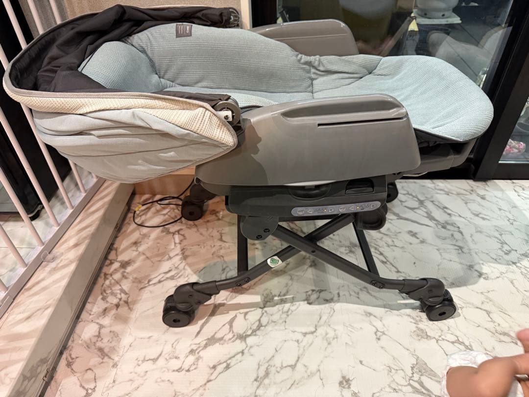 【極美品】‎ネムリラ　BEDi Long 電動 スウィング combi コンビ