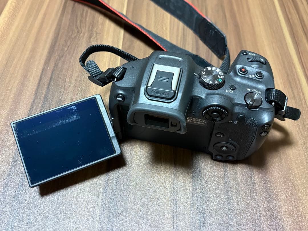 Canon EOS R7 デジタルカメラ ボディ