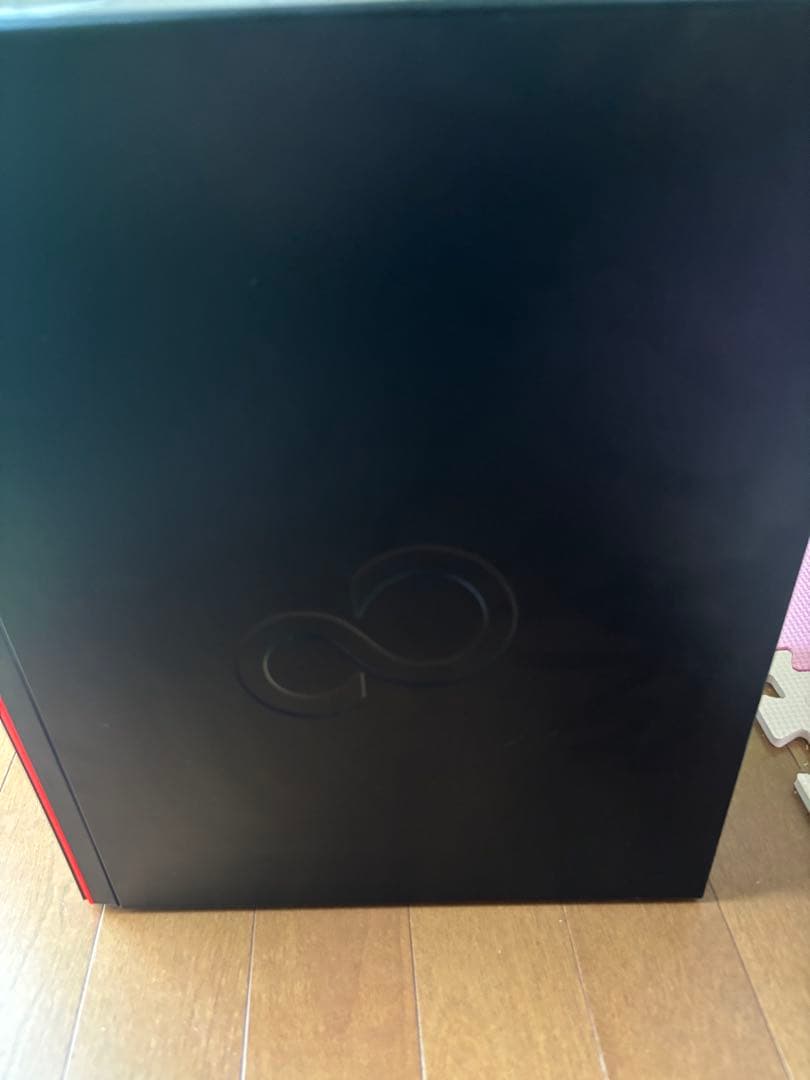 Fujitsu PRIMERGY TX1310 M3サーバー