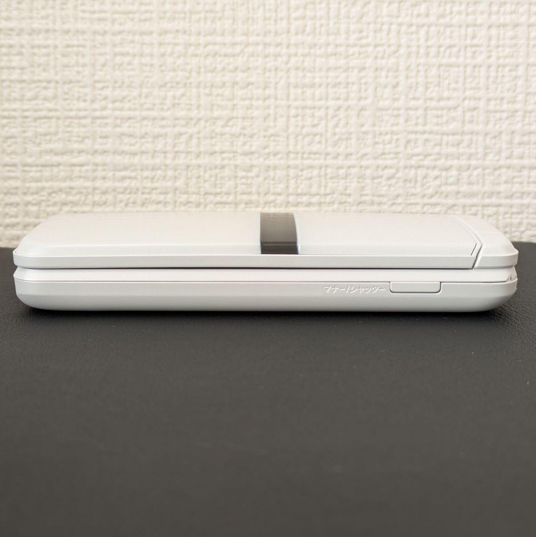 DIGNOケータイ KY-42C ホワイト docomo ガラホ