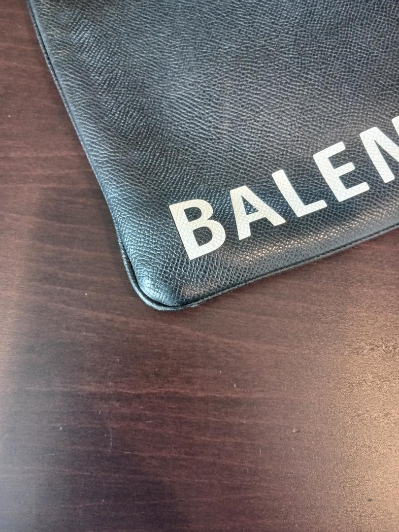 BALENCIAGAクラッチバック、3つ折り財布セット