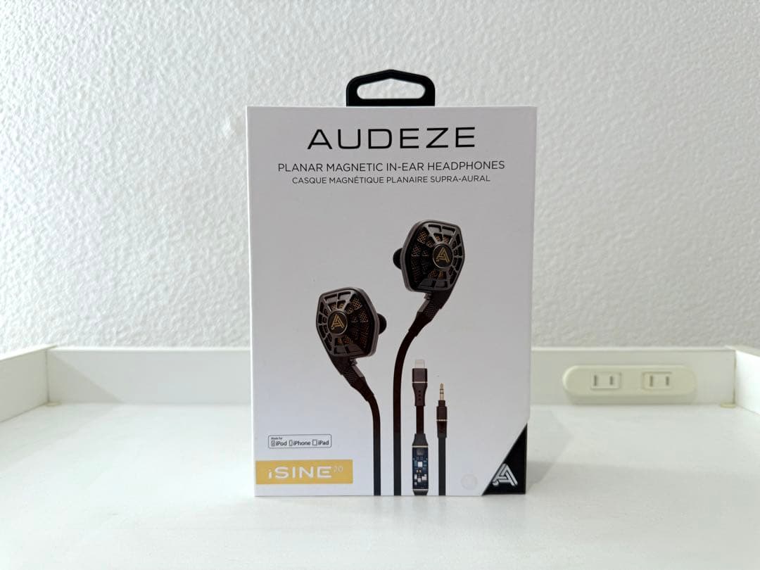 Audeze isine 20 平面駆動セミオープンイヤホン