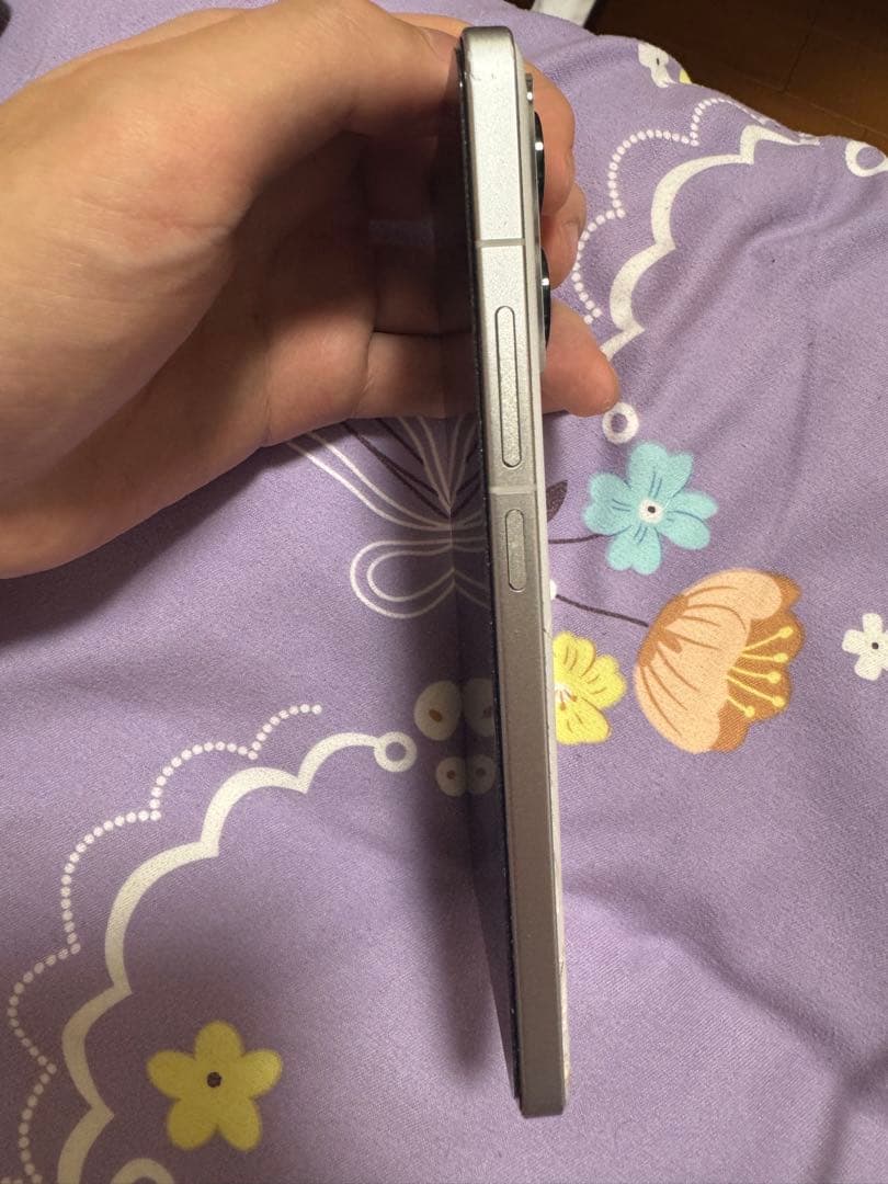 Redmi K70 中国版 256GB 動作正常 背面割れあり