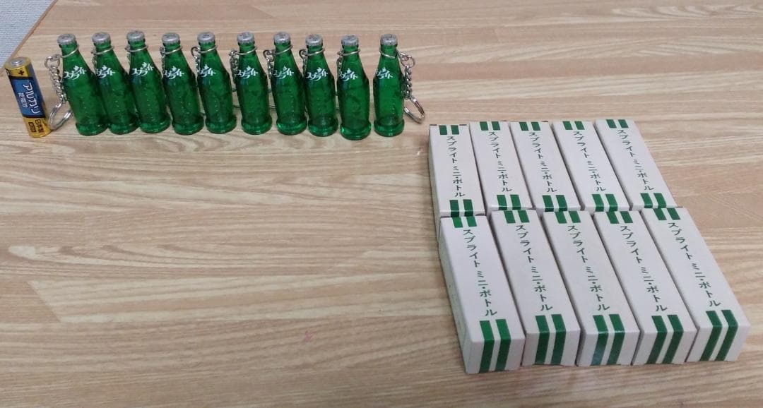 昭和 レトロ スプライトミニボトルキーホルダー10個まとめ売り