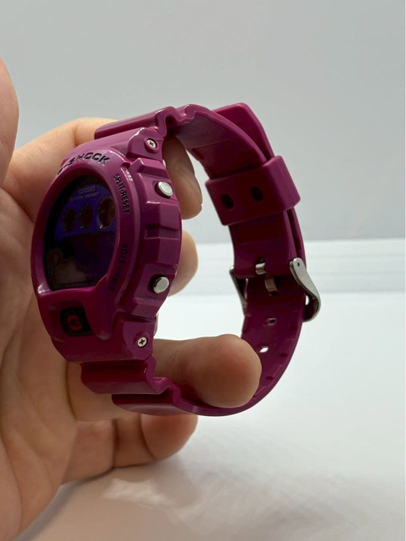 G-SHOCK 腕時計　クレイジーカラーズ ピンク マゼンタ