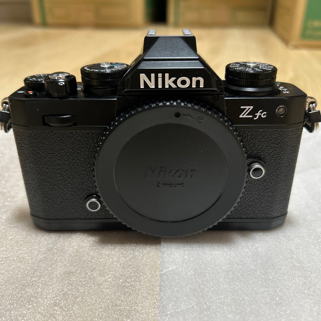 Nikon Z fc ミラーレス一眼カメラ ブラック