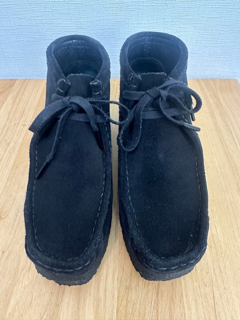 Clarks クラークス ワラビーブーツ ブラックスエード 替え紐付き