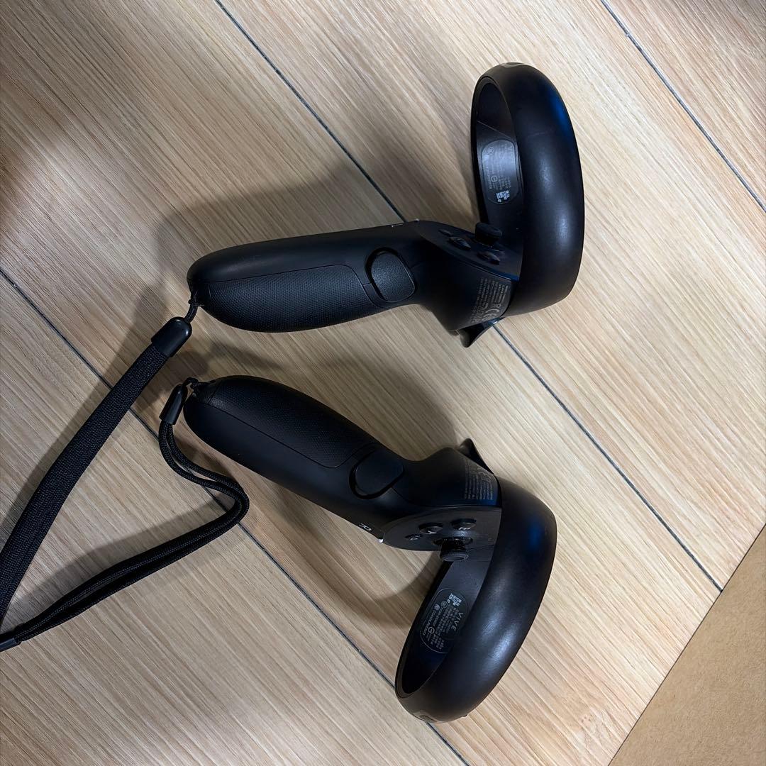 HTC VIVE FOCUS VISION CE VRヘッドセット