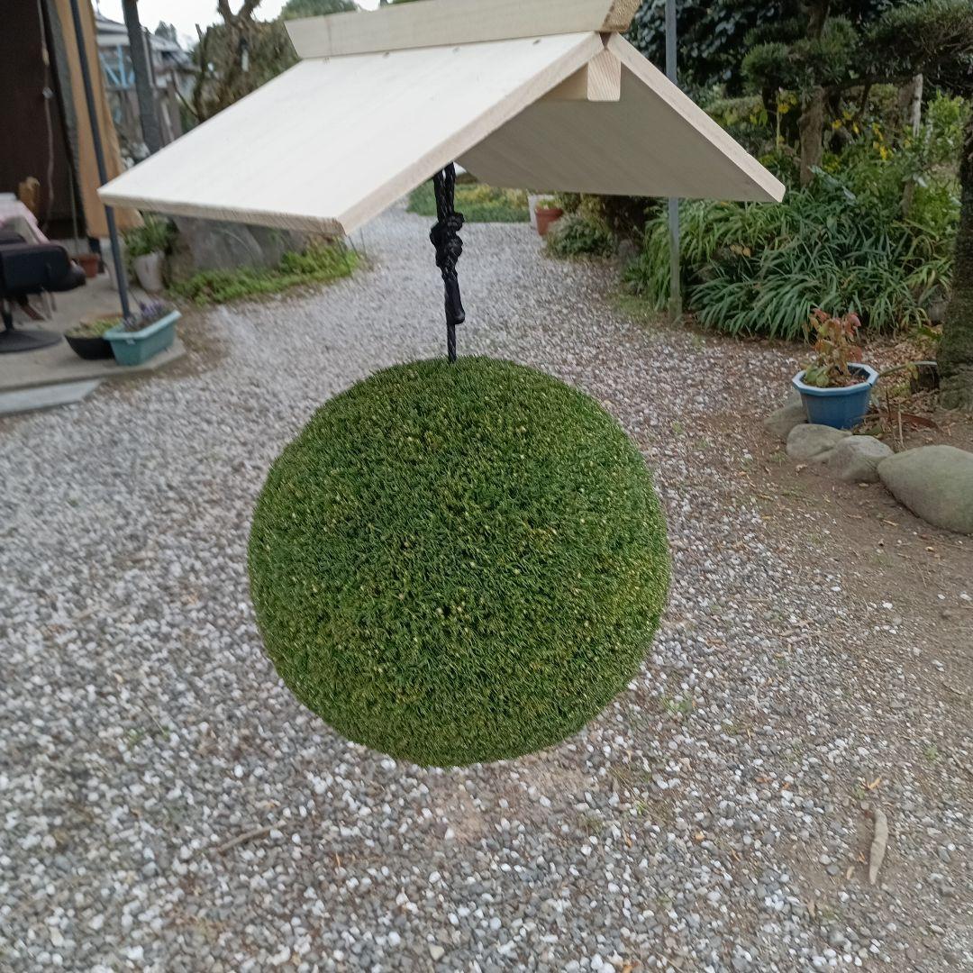 杉玉　直径34ｃｍ 屋根付き