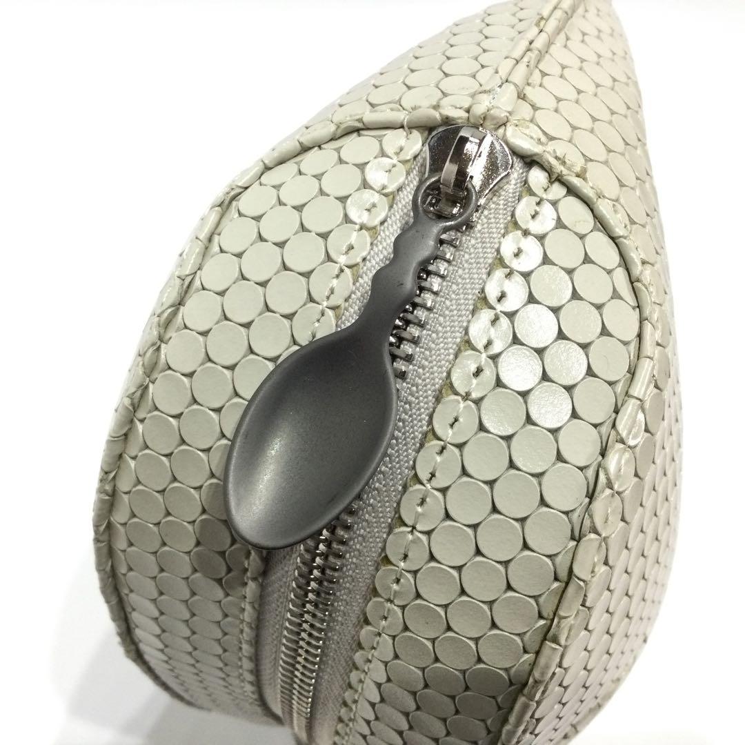 n*a様 未使用品 ヒロコハヤシ　クロワッサンバッグ　カルディナーレ　オフホワイ