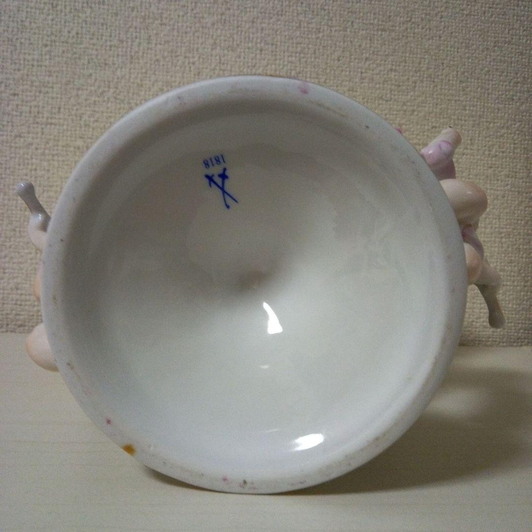 花瓶　陶器　フラワーベース　天使、花立体モチーフ