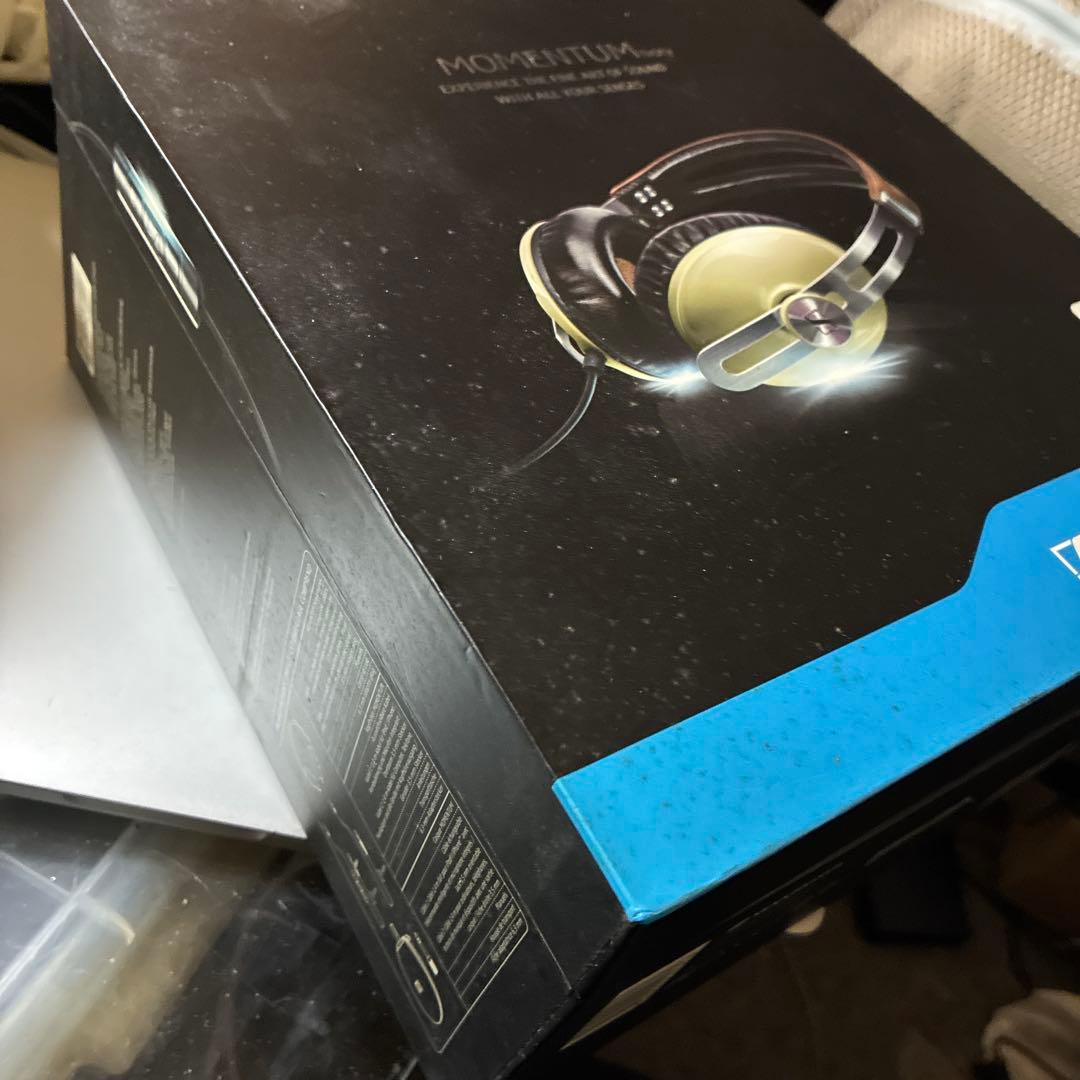 ヘッドホン MOMENTUM-IVORY