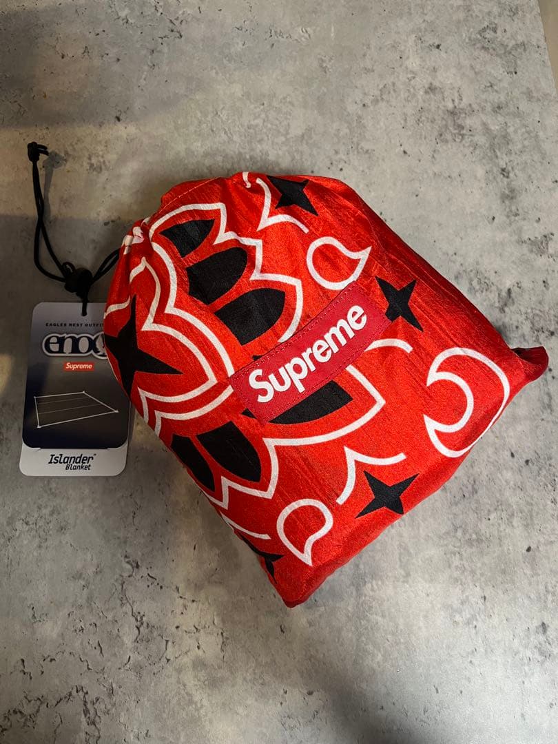 Supreme ENO er Blanket レッド