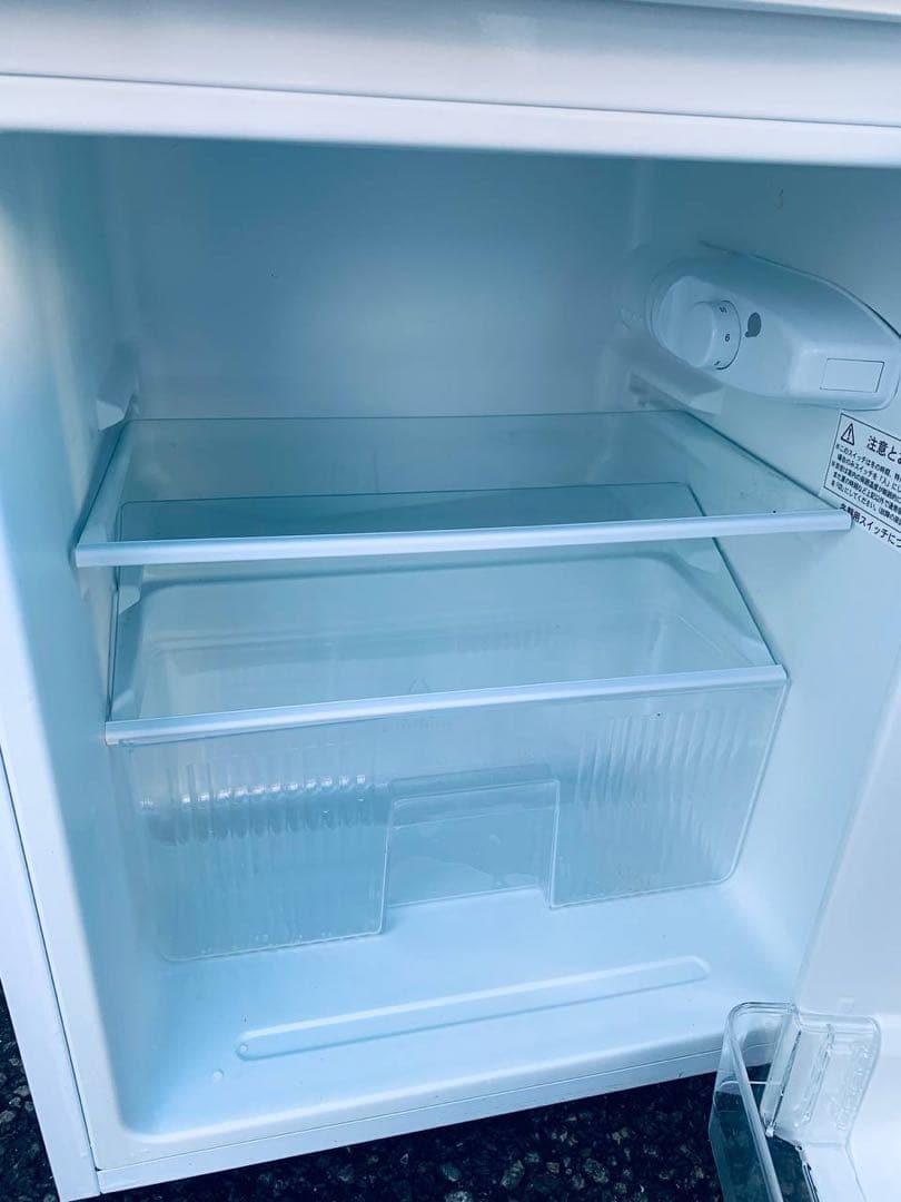 ♻️送料設置無料 ユーイング ノンフロン冷凍冷蔵庫　UR-D90J