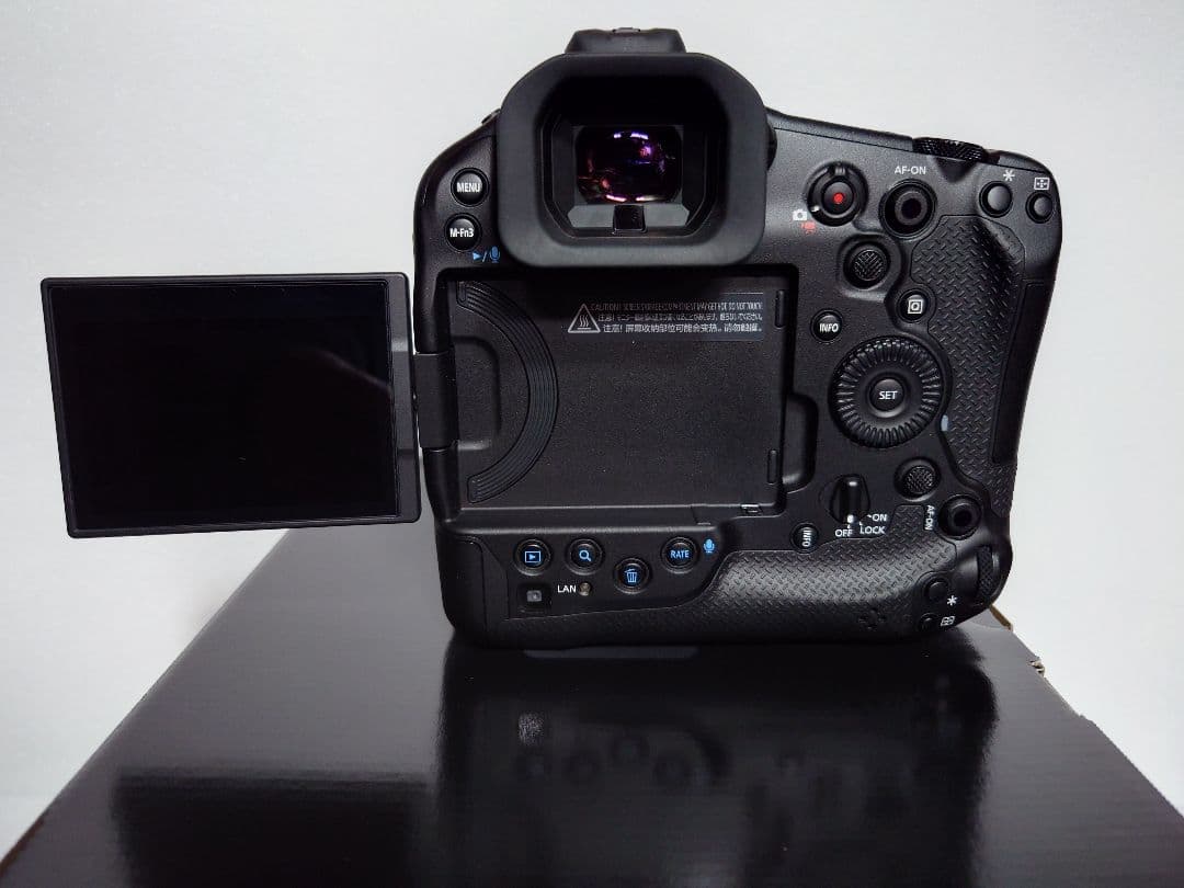 渡*輔様 【極上美品】Canon EOS R1