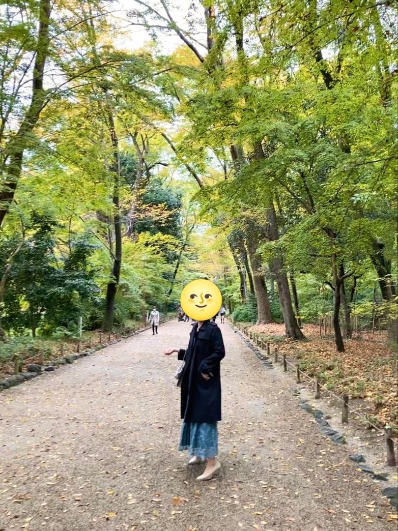 【リリーブラウン】ブルーのスパンコールレイヤードドレス