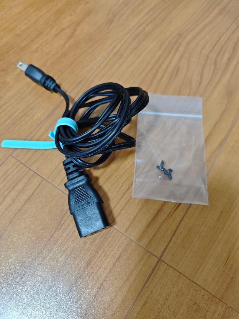 サーマルテイク S100TG PCケース マザボ メモリ32GB 電源ユニット付