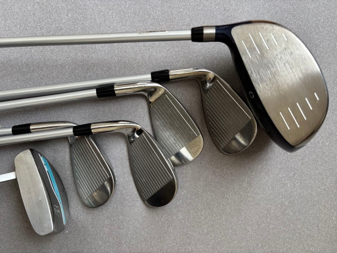 ブリヂストン レディース キャディバッグ付きゴルフクラブセット