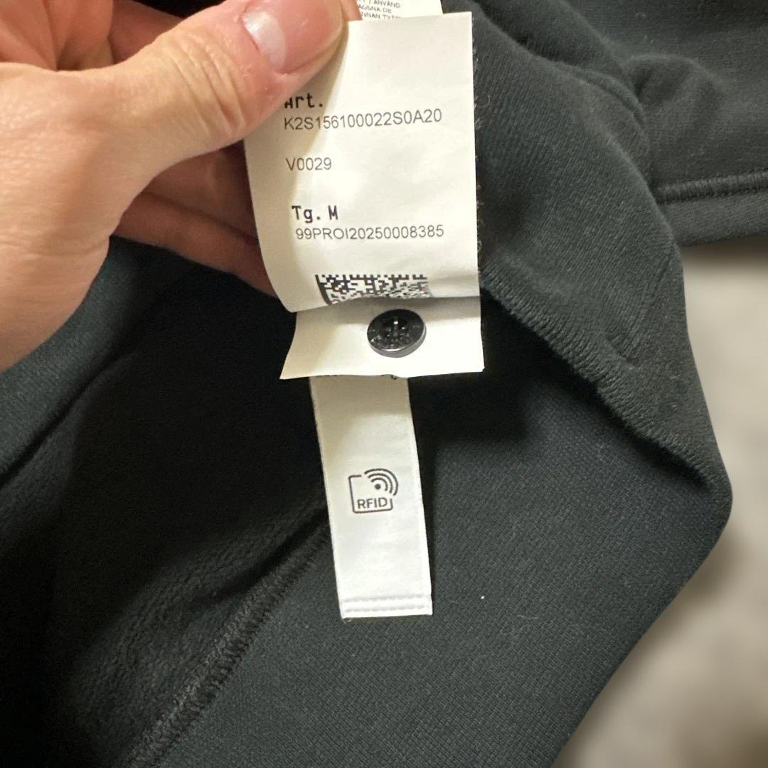 STONE  ブラック トレーナータグ付き