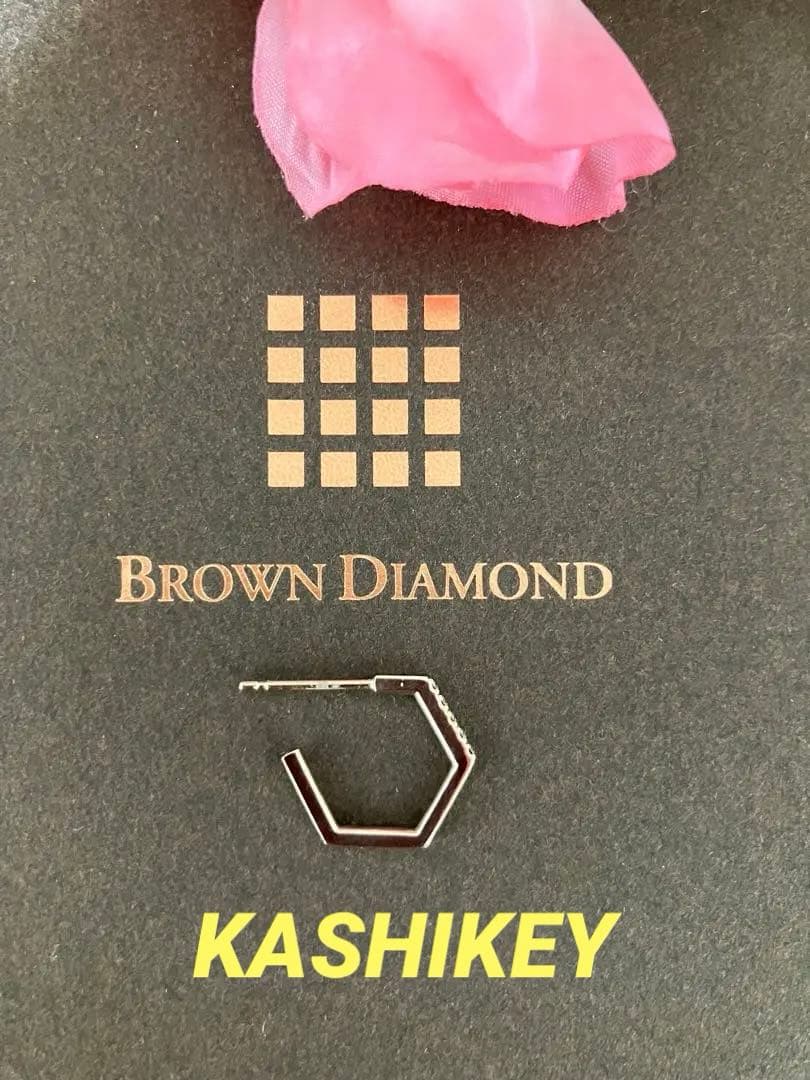 【美品】kashikey ブラウンダイヤモンド　ピアス