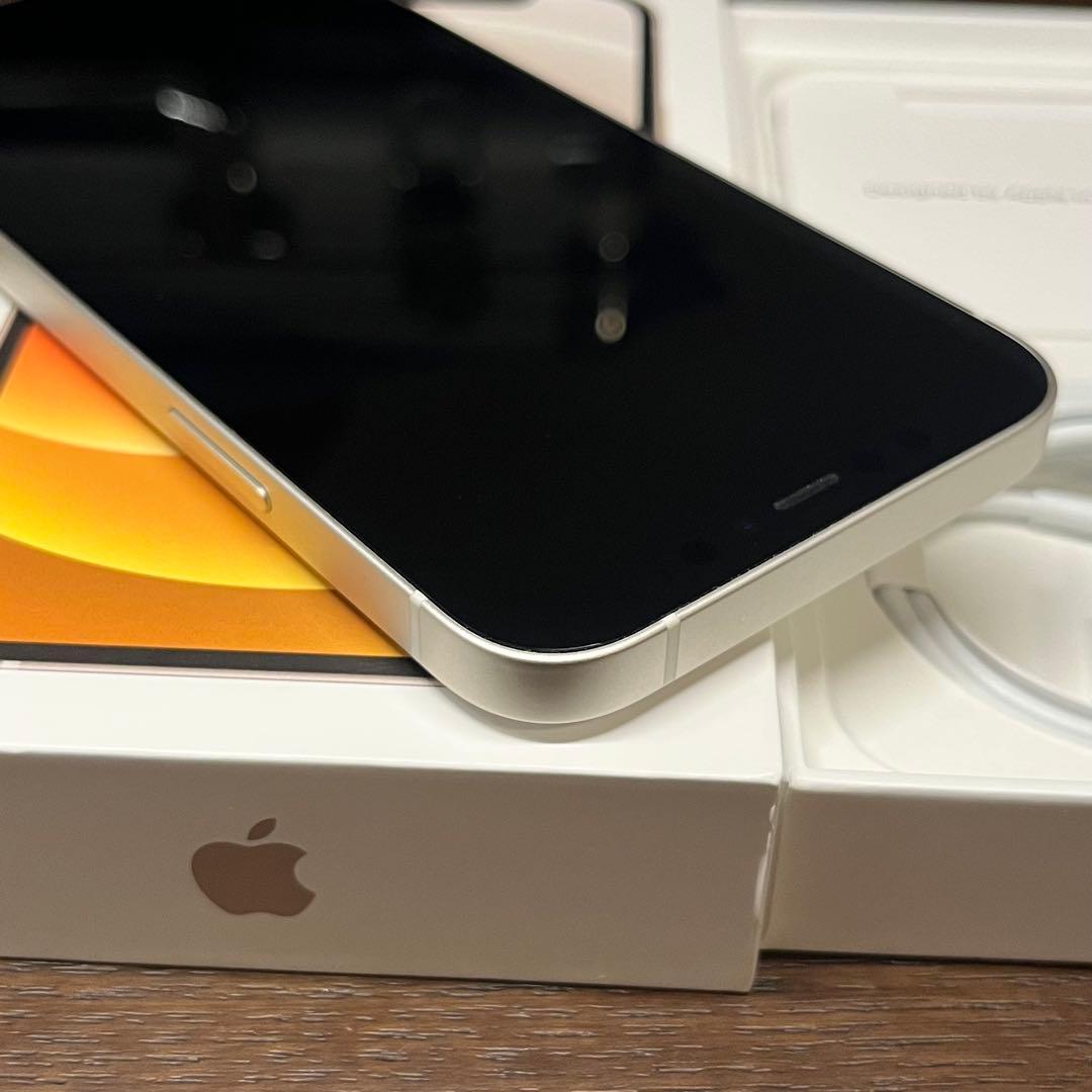 ジャンク品　Apple iPhone 12 ホワイト 64GB