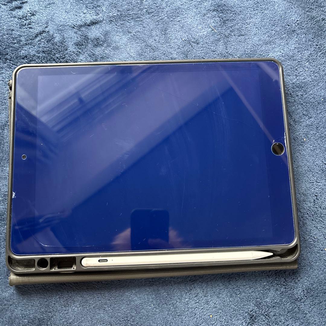 Apple iPad 代9世代　64GB wi-fiモデル