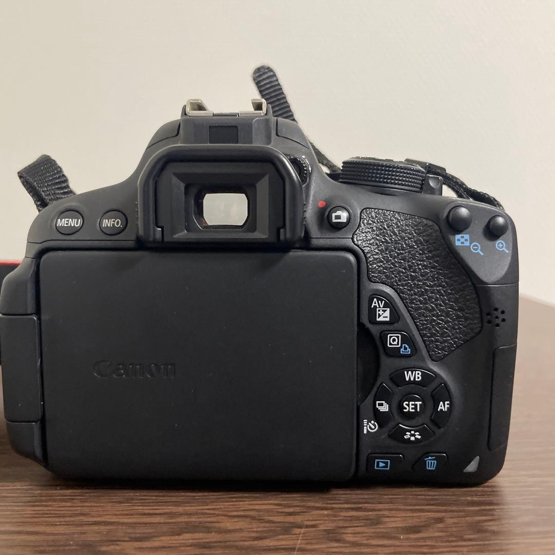 Canon EOS Kiss デジタル一眼レフ ダブルズームレンズセット