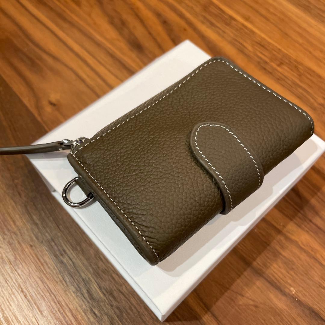 DEMIUデミュウ　ロンド　Ｄカン エトープ ケース　小銭入れ　新品