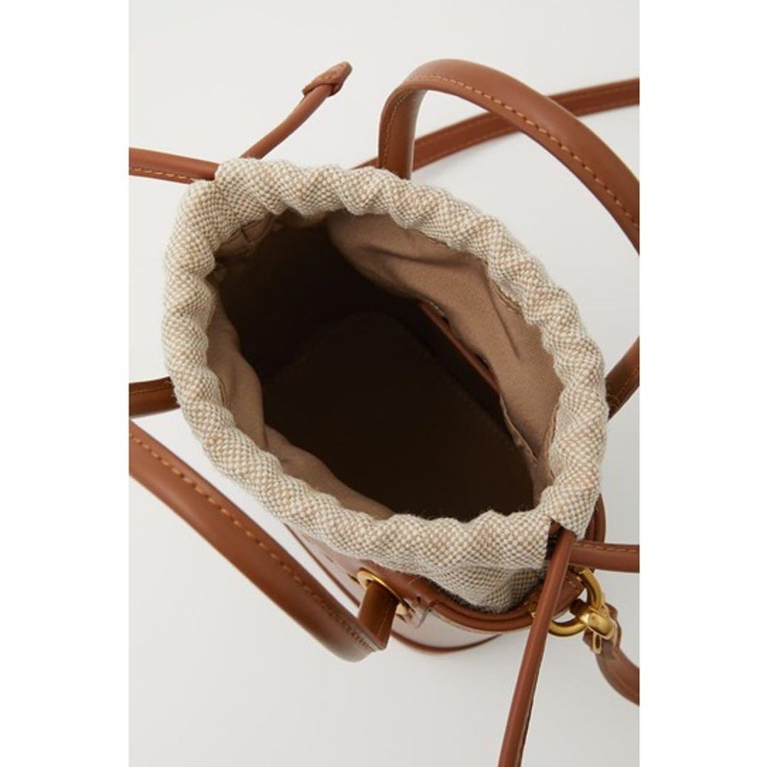 美品！STACCATO（スタッカート） ドローストリングスモールバッグ 巾着