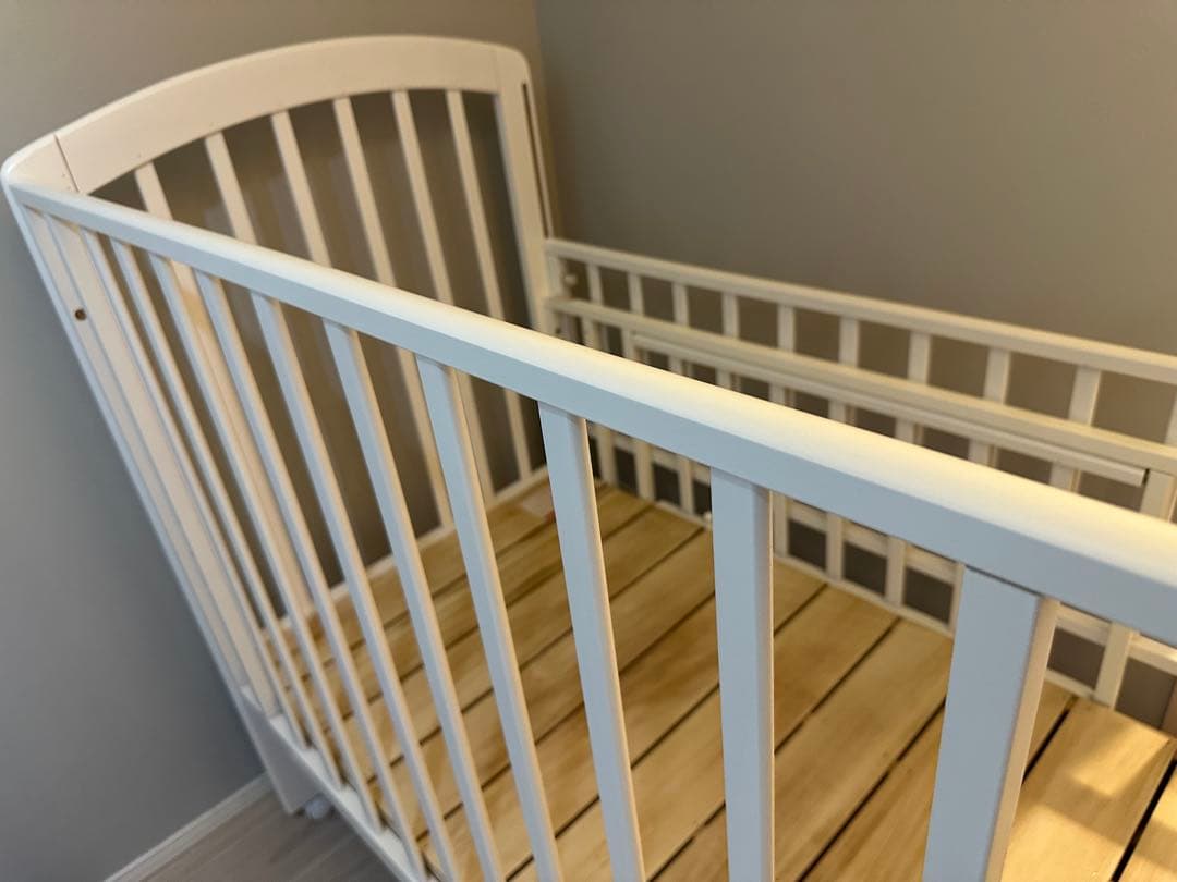 カトージ木製オープンタイプベビーベッド