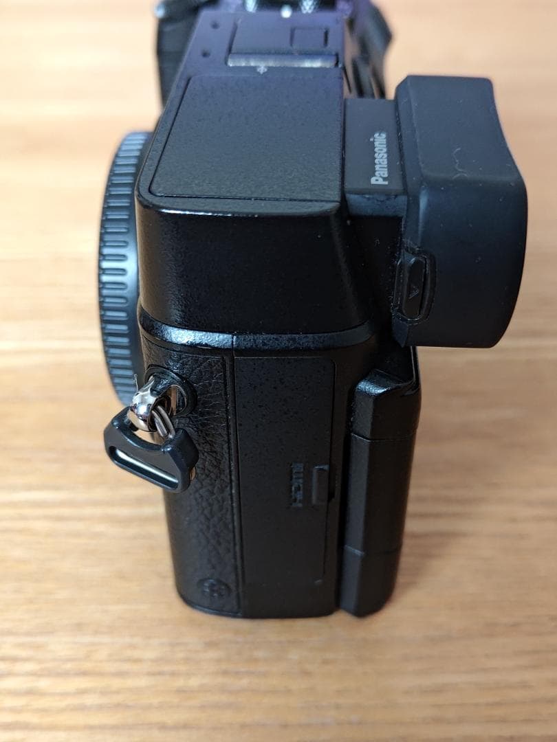 パナソニック LUMIX DMC-GX8-K カメラ本体 + 電池 + 充電器他