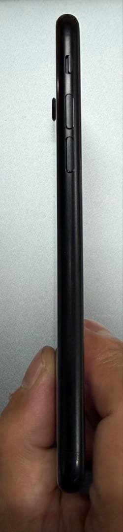 iPhoneSE2ブラック 本体 ジャンク品