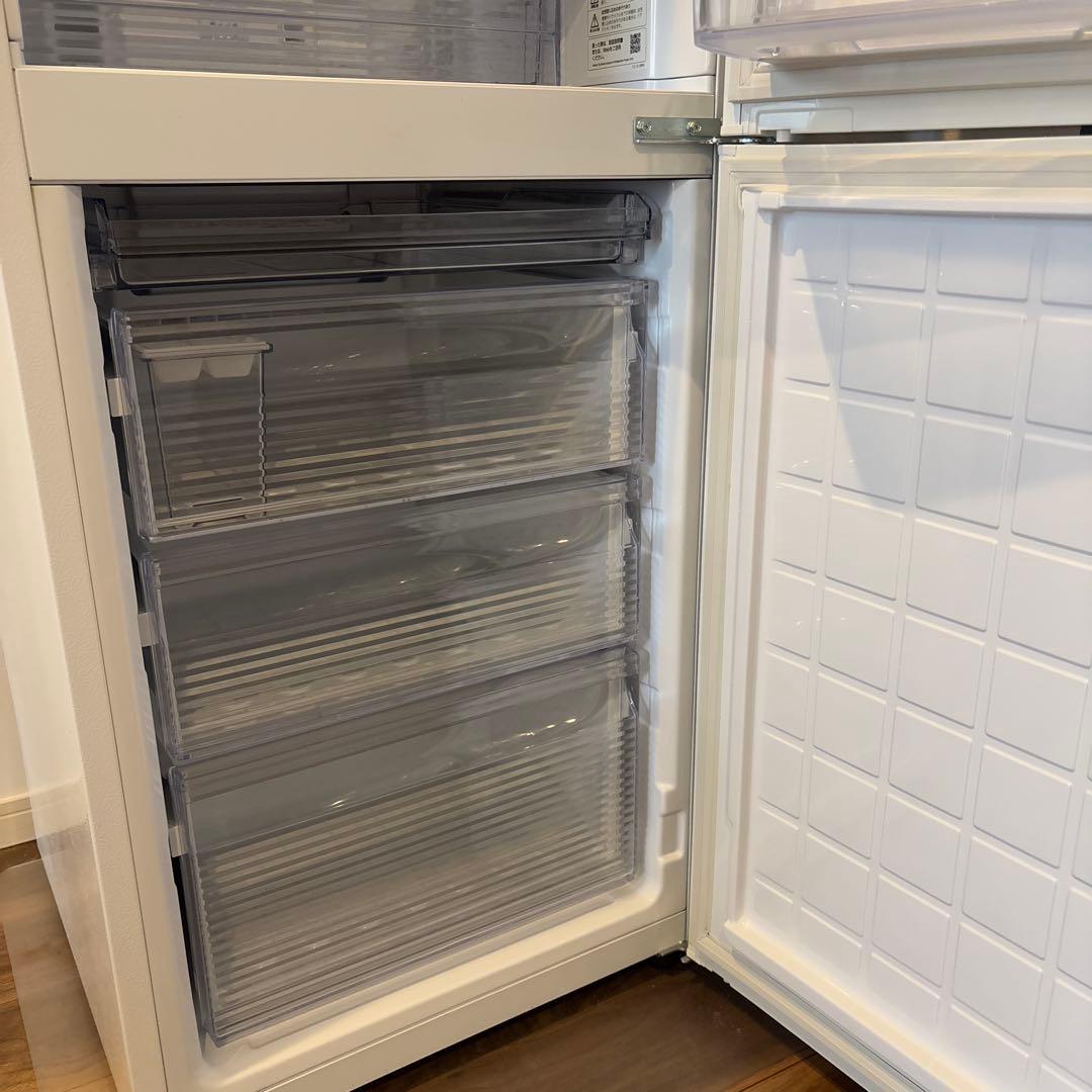 シャープ冷蔵庫　一人暮らし　SJ-PD28F-W