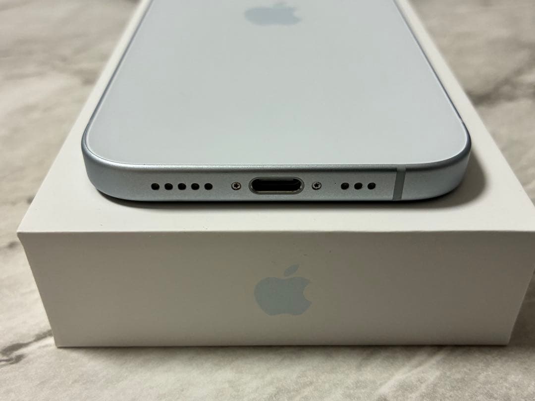 iPhone 15 Blue 128GB SIMフリー