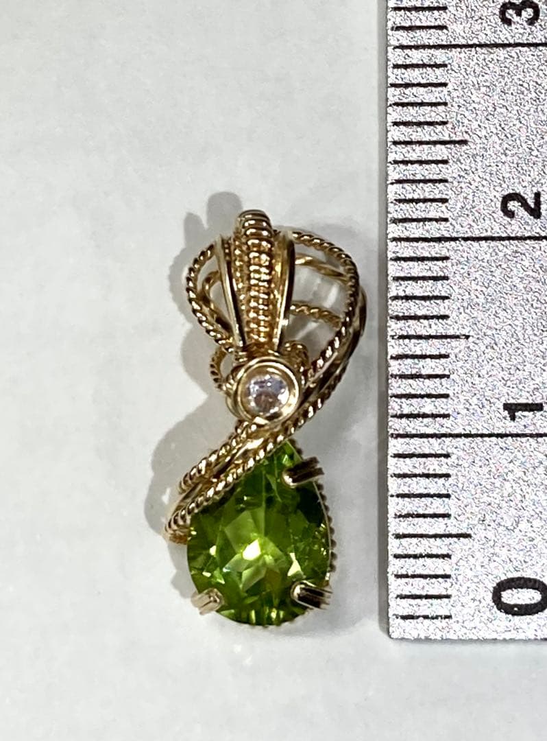 ペリドット　ペリステライト　ペンダントトップ　ワイヤージュエリー