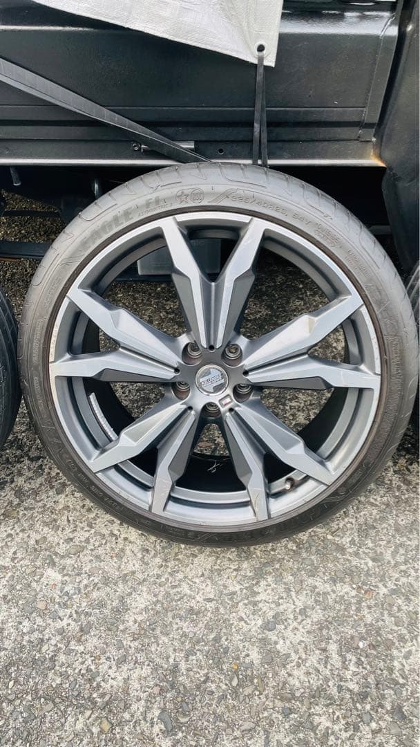 20インチ スポークデザイン ホイールセット