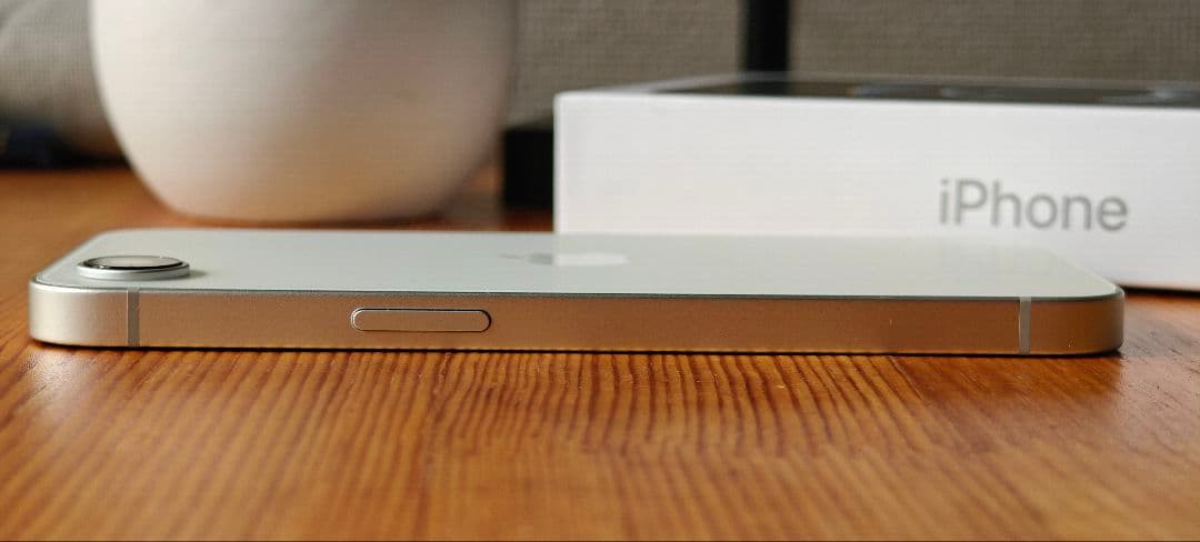 【24H発送】iPhone 16e ホワイト 128GB 韓国版 物理SIM対応