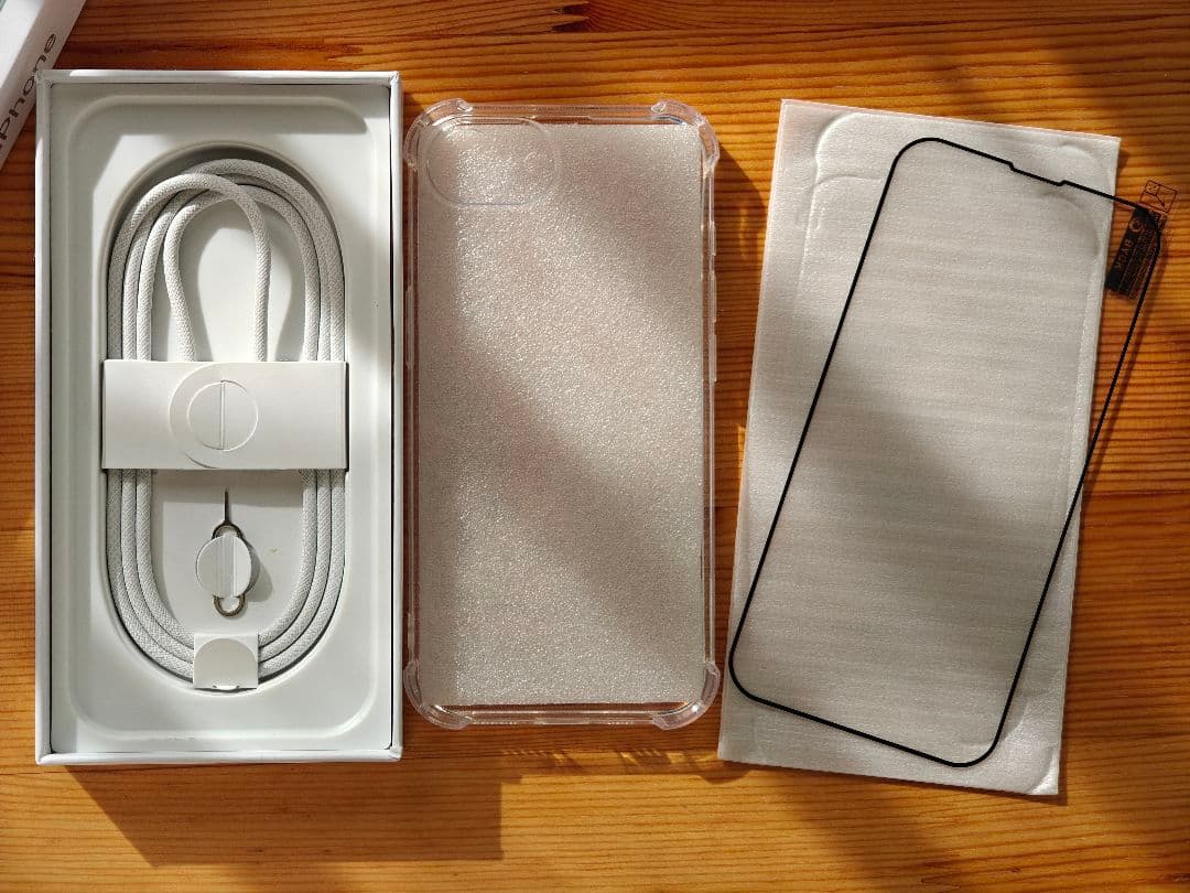 【24H発送】iPhone 16e ホワイト 128GB 韓国版 物理SIM対応