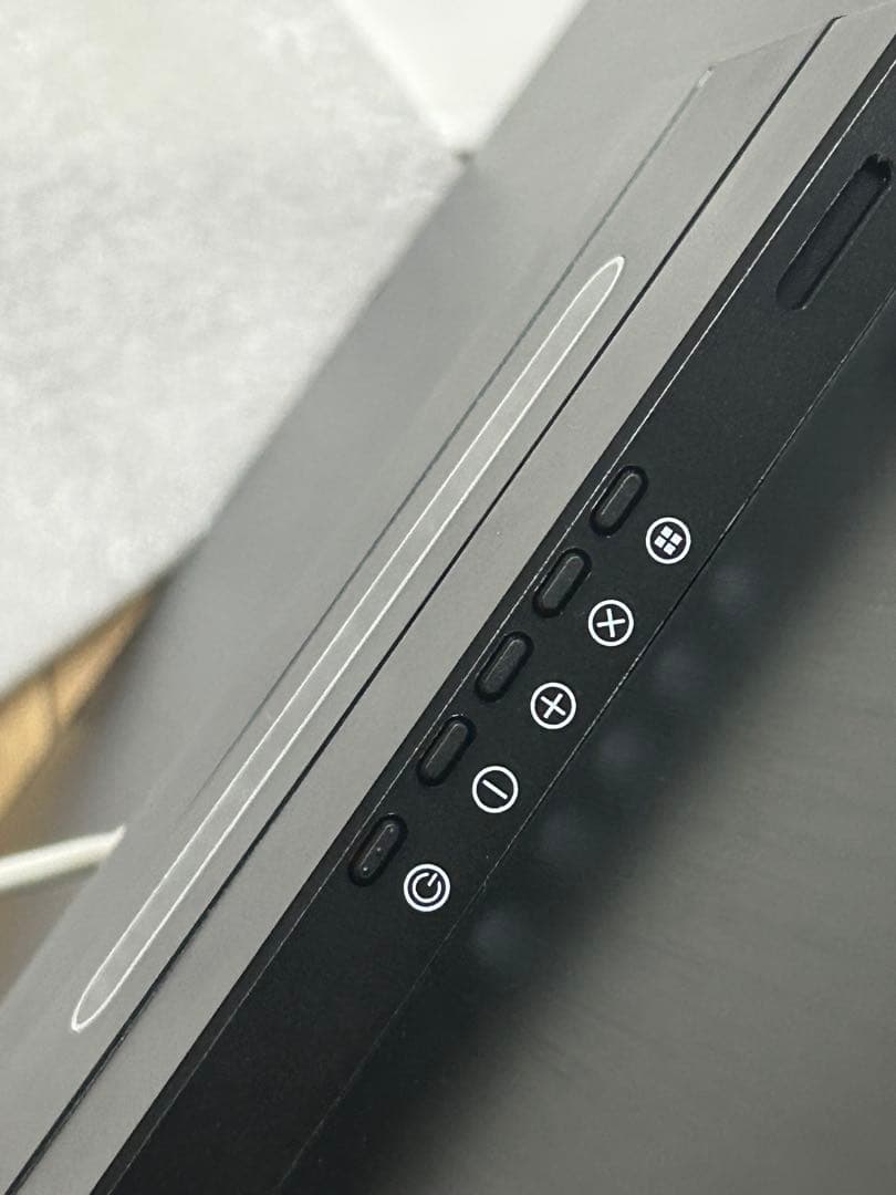 magedok MG156-ut02 4k モバイルモニター 15.6インチ